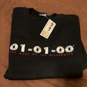 Black Sweatshirt 2000!